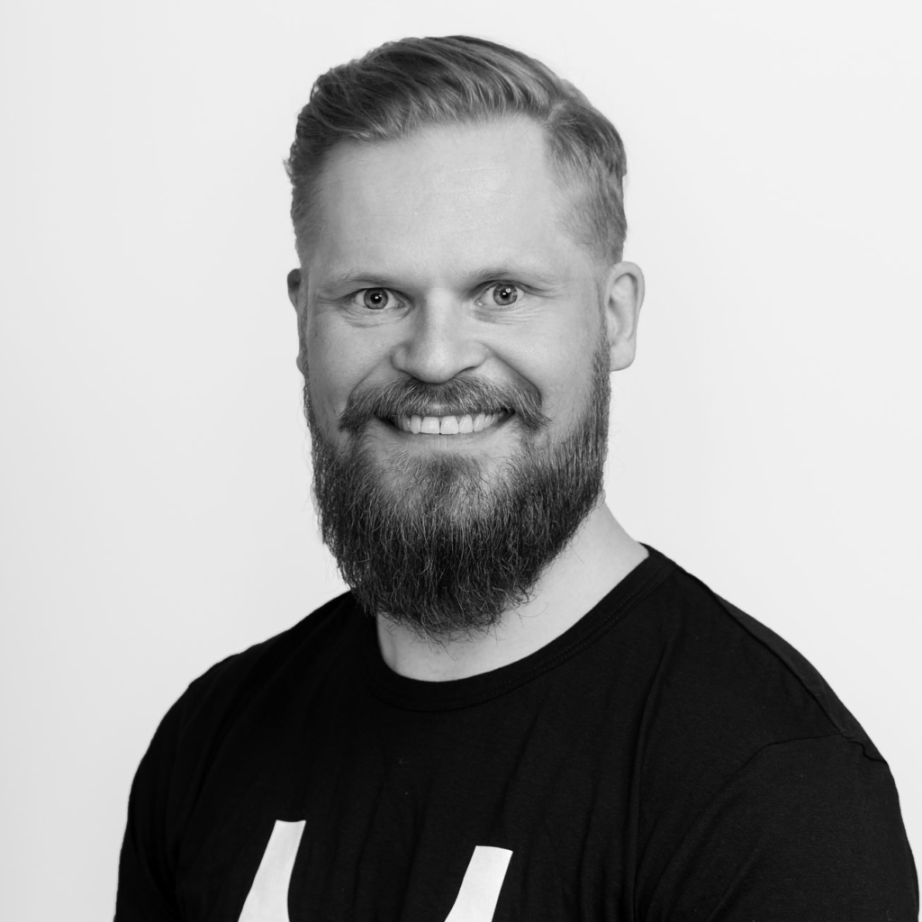 Sampo_1x1_B&W_2048px_jukka_rapo_upseller_DSC01901 Sampo_1x1_B&W_2048px_jukka_rapo_upseller_DSC01901